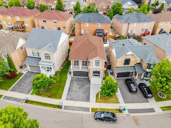9 Flatbush Ln, Brampton, ON L7A 2R6