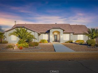 14305 Bochee Rd, Apple Valley, CA 92307