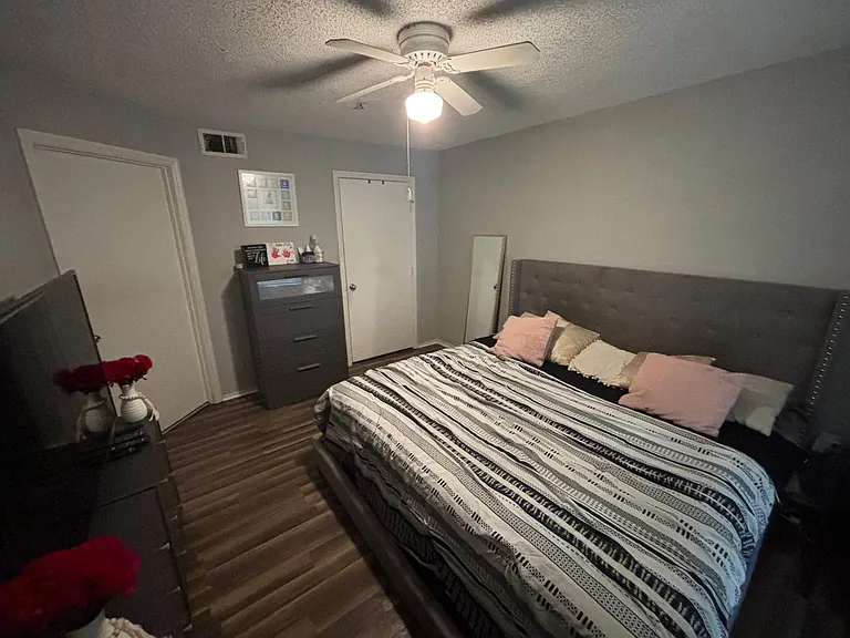 2203 Key West Ct #245 — Photo 6