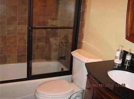 5th image of 578 Oak Knoll Cir