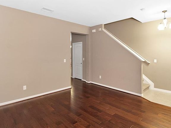 5th image of 1741 Bonita Bluff Ct