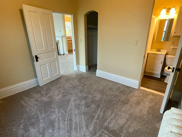 601 N 47th Ave E #6 — Photo 12