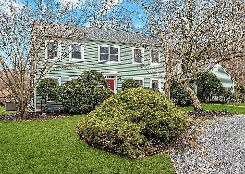 1st image of 1 Marsh Ln