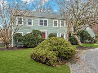 1 Marsh Ln, Lloyd Harbor, NY 11743