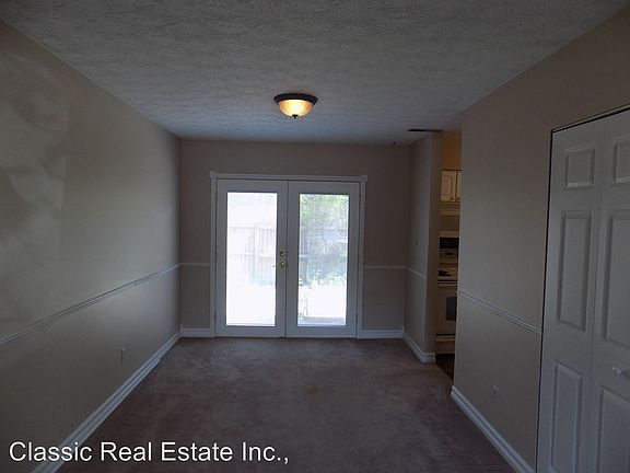 4th image of 3500 Warwick Dr APT 5