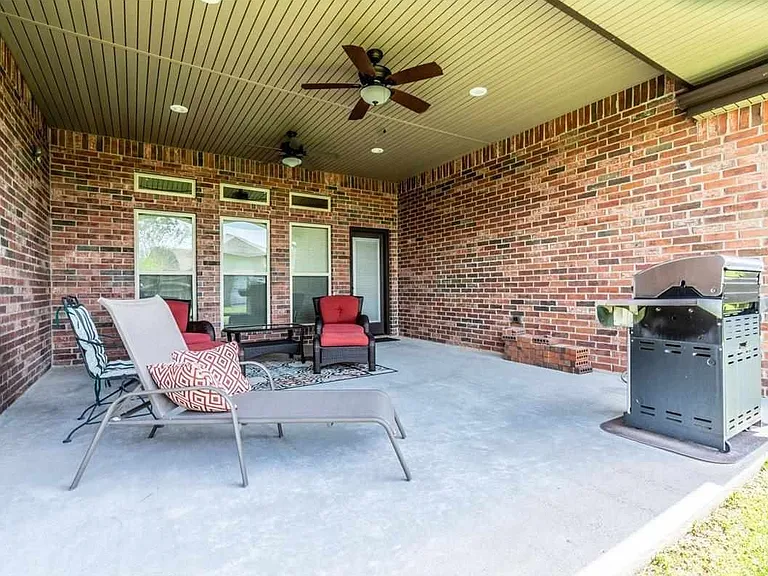 187 Sterling Ridge Dr — Photo 13