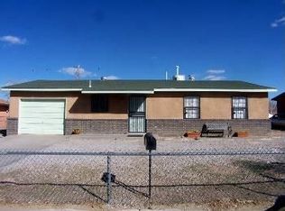 1124 Del Mastro Dr SW, Albuquerque, NM 87121