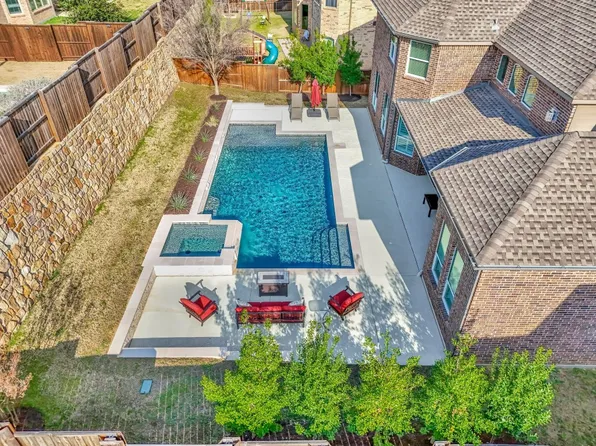 10904 Smoky Oak Trl, Flower Mound, TX 76226