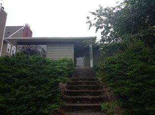 2124 44th Ave SW, Seattle, WA 98116