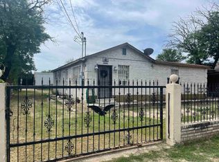 3005 Lane St, Laredo, TX 78043