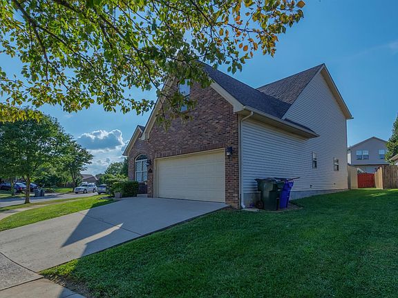 5th image of 317 Cedar Mill Cir