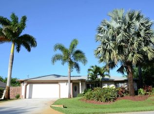 2073 SW Monterrey Ln, Port Saint Lucie, FL 34953