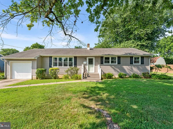 145 River Drive Ave, Pennsville, NJ 08070