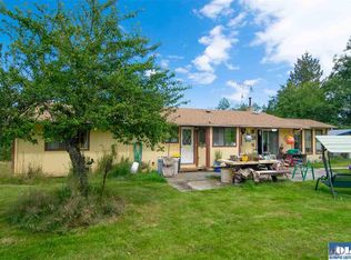 124 Uphill Dr, Port Angeles, WA 98362