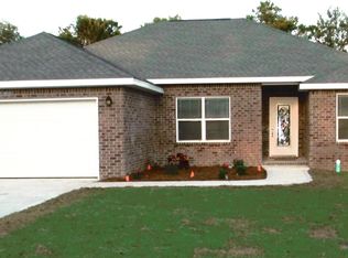 2150 Chapparal St, Navarre, FL 32566