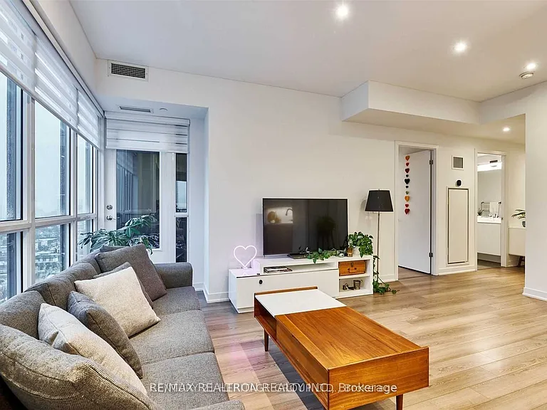 60 Berwick Ave #1507 — Photo 13