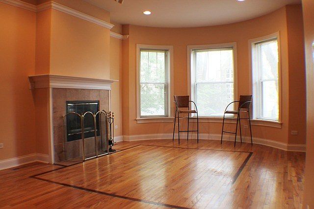 1st image of 4347 S Greenwood Ave #101