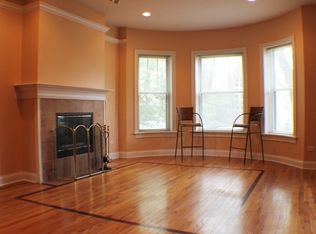 4347 S Greenwood Ave #101, Chicago, IL 60653