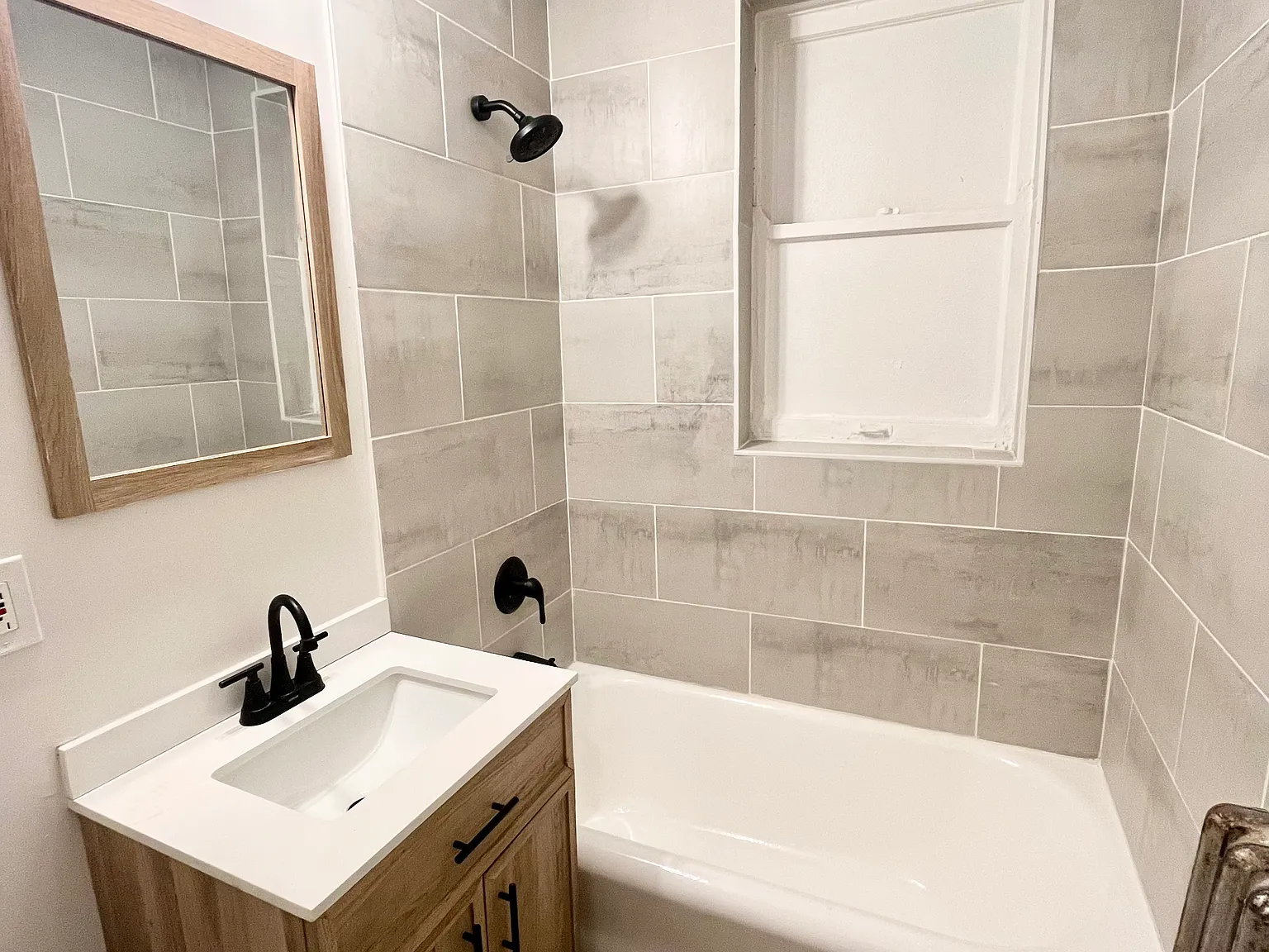 4124-32 W 24th Pl Apartments — Photo 2