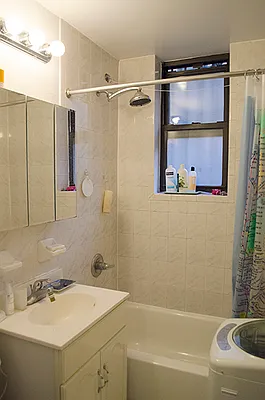 Rented by Upton Realty Group | media 27