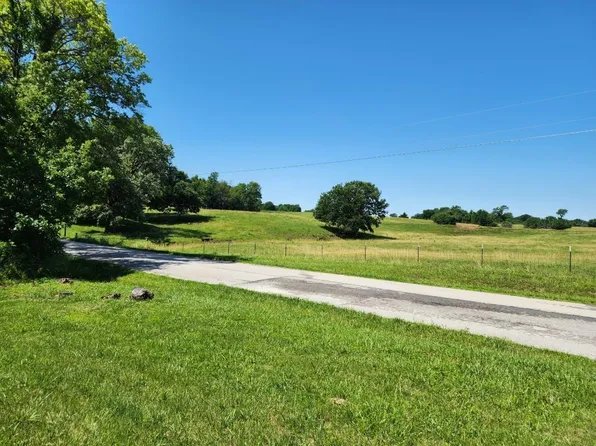 NW 131st Rd, Clinton, MO 64735