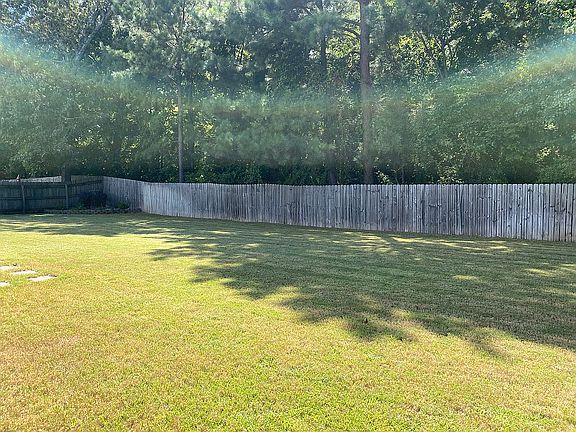 5th image of 7310 Palisades Dr
