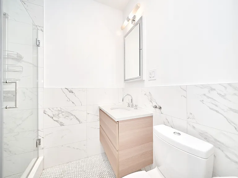 325 W 93rd St #1A — Photo 14