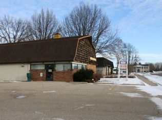 2505 Woodlane Dr, Janesville, WI 53545