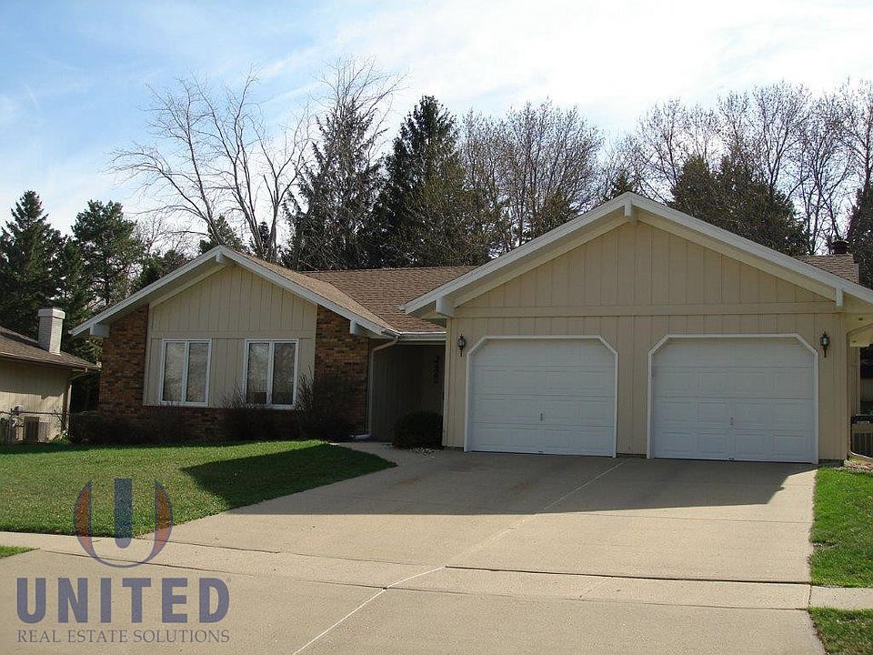 1st image of 2422 Mohawk Dr