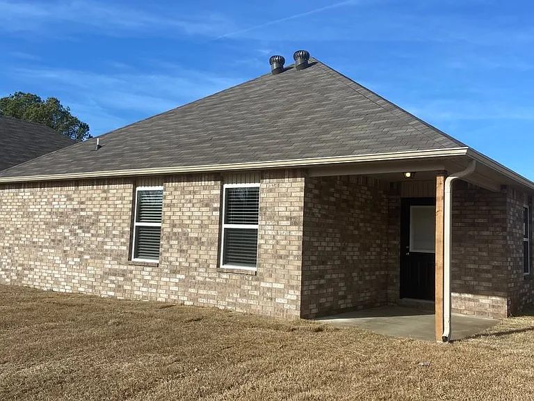 2618 Grand Ln — Photo 19