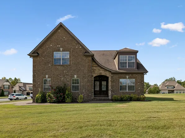 2731 Jasmine St, Lebanon, TN 37087