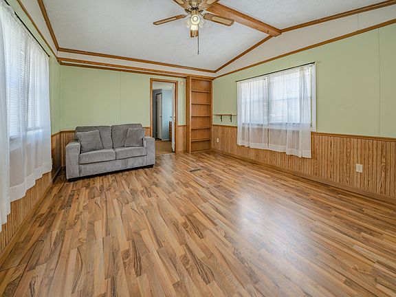 4th image of 4 R.W. MacLeod Lane