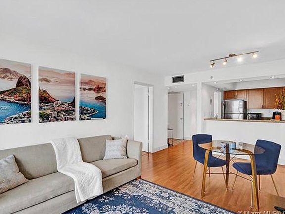 3rd image of 2275 Biscayne Blvd #674