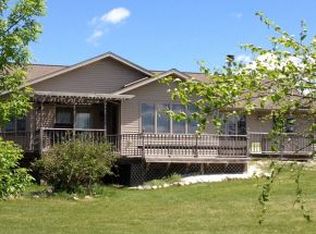 3033 Rolling Hills Dr, Manitowoc, WI 54220