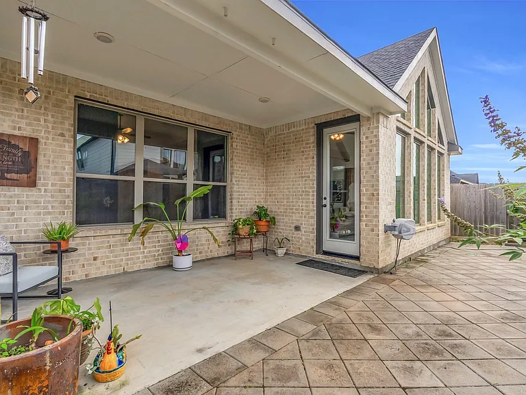 31418 Golden Cliffs Ln — Photo 40