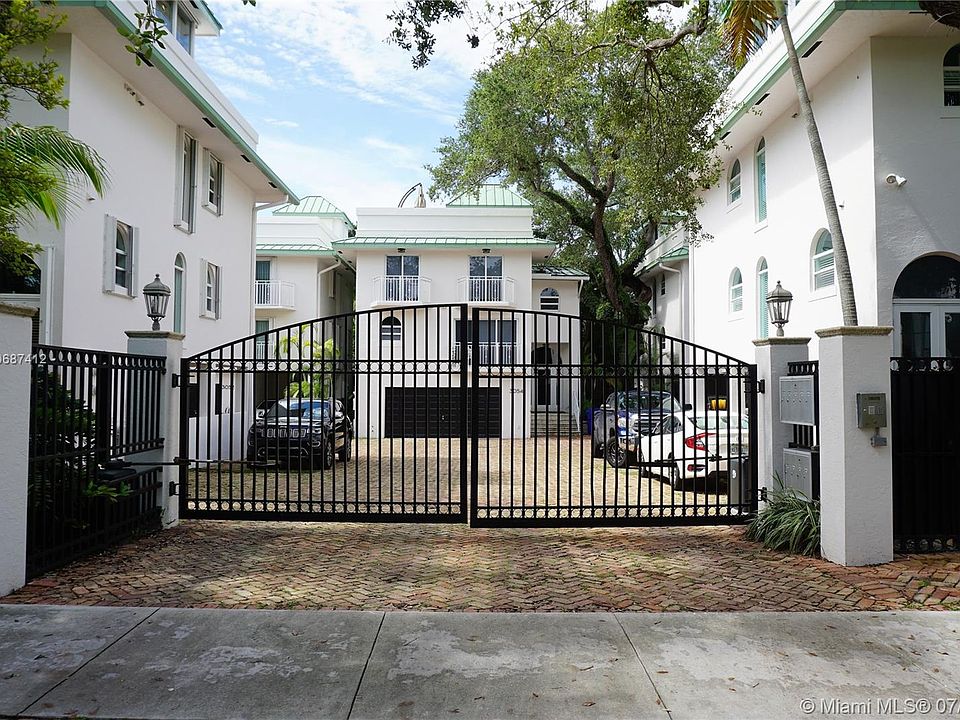 1st image of 3062 Orange St #3062