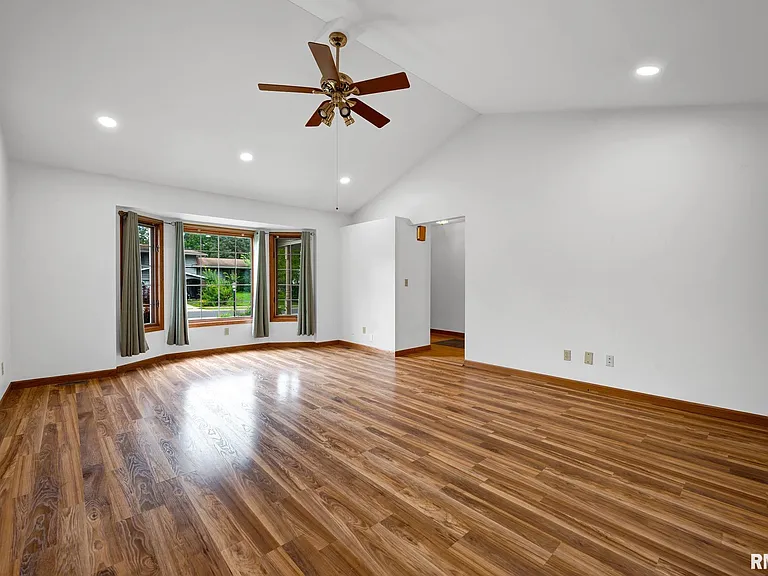 2321 W Pintura Ct — Photo 6