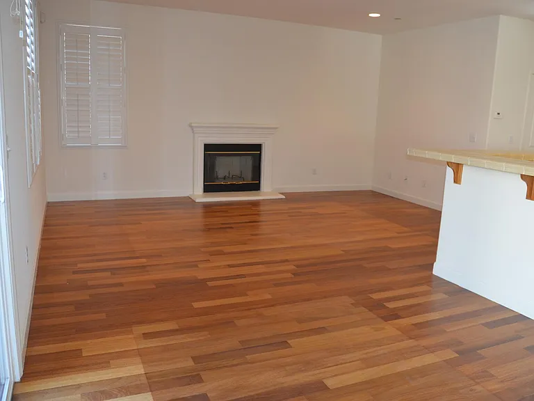 580 Lott Dr — Photo 5