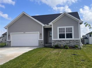 19635 W 195th Pl, Spring Hill, KS 66083