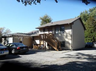 704 High Ter, Dekalb, IL 60115