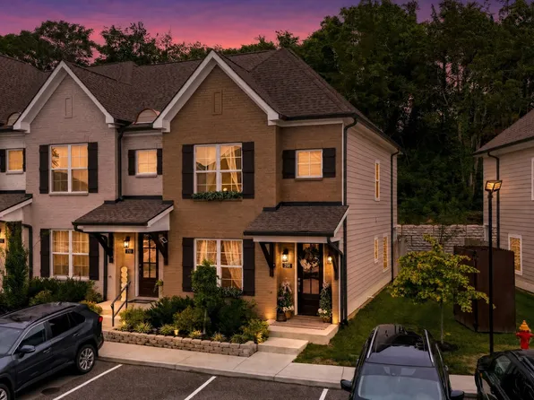 730 Old Hickory Blvd #208, Nashville, TN 37209