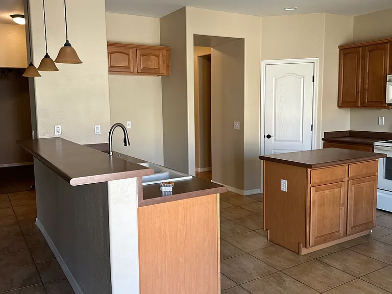 17580 W Gelding Dr — Photo 8