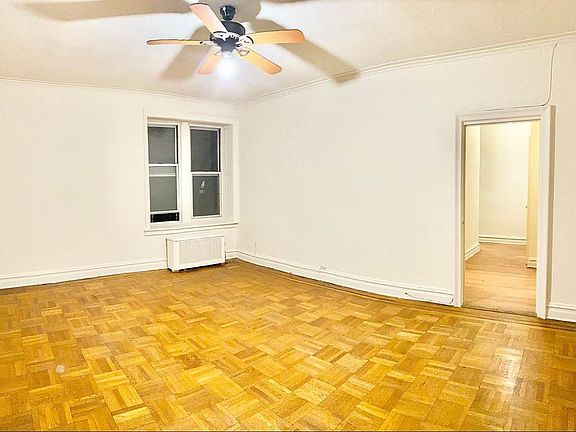 5th image of 2737 Webb Ave APT 2A