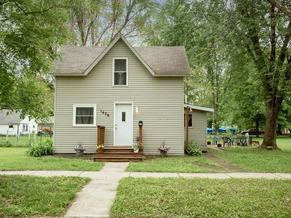 1426 Knapp St, Menomonie, WI 54751