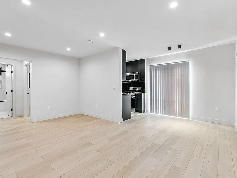 3750 S Canfield Ave #3 — Photo 4
