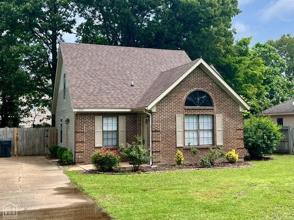1606 Golf Course Dr, Jonesboro, AR 72404