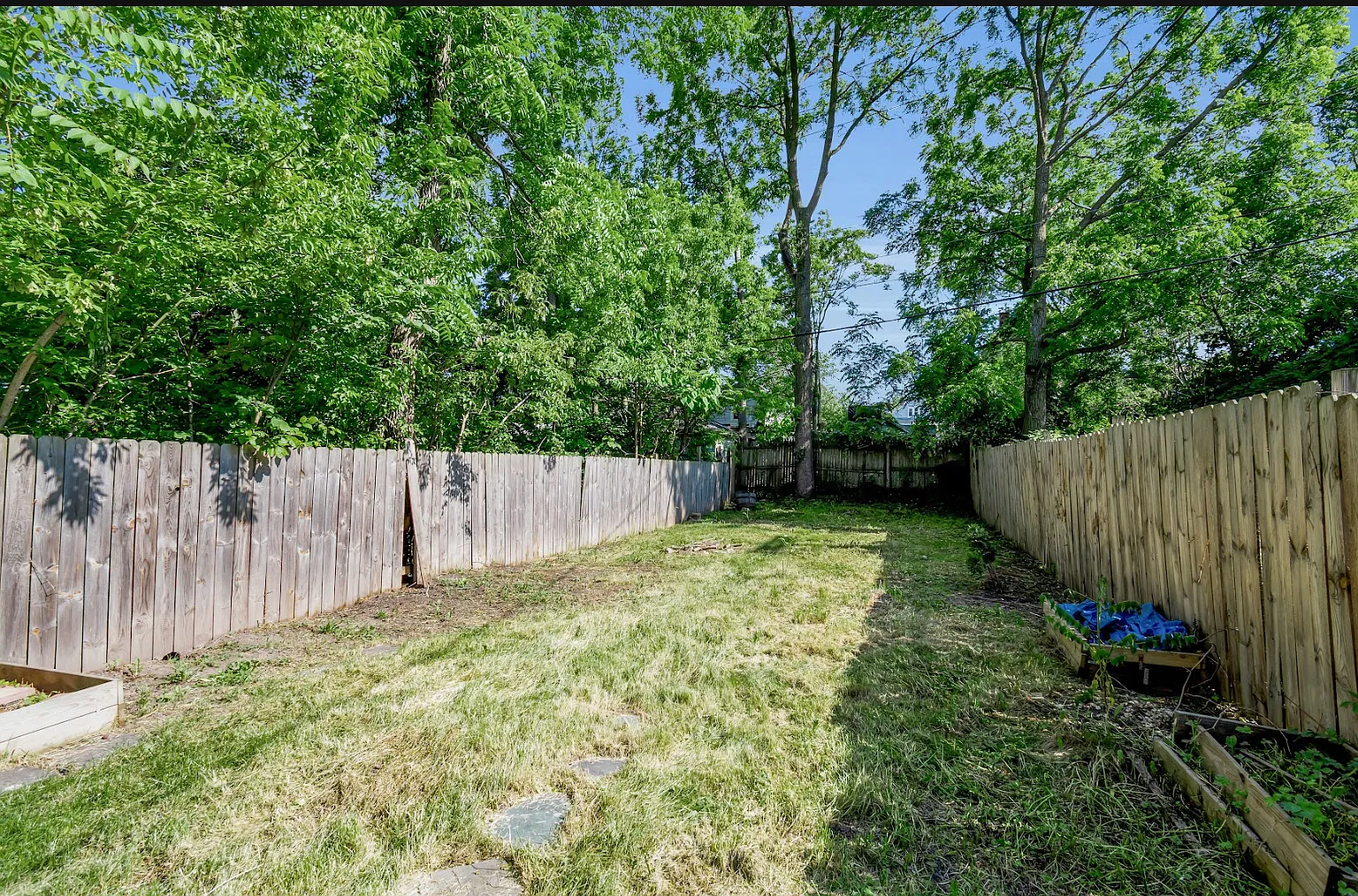 3 bed, 944 sqft, $1,500 — Photo 4