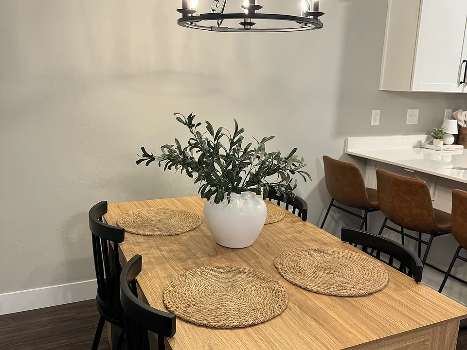 Dining room with space for bar stools allowing extra seating