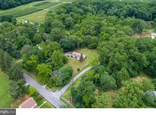 192 Isabella Rd, Elverson, PA 19520