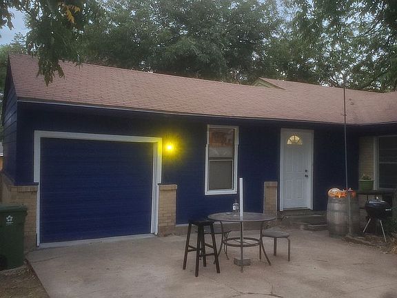 2nd image of 303 Parkview Dr